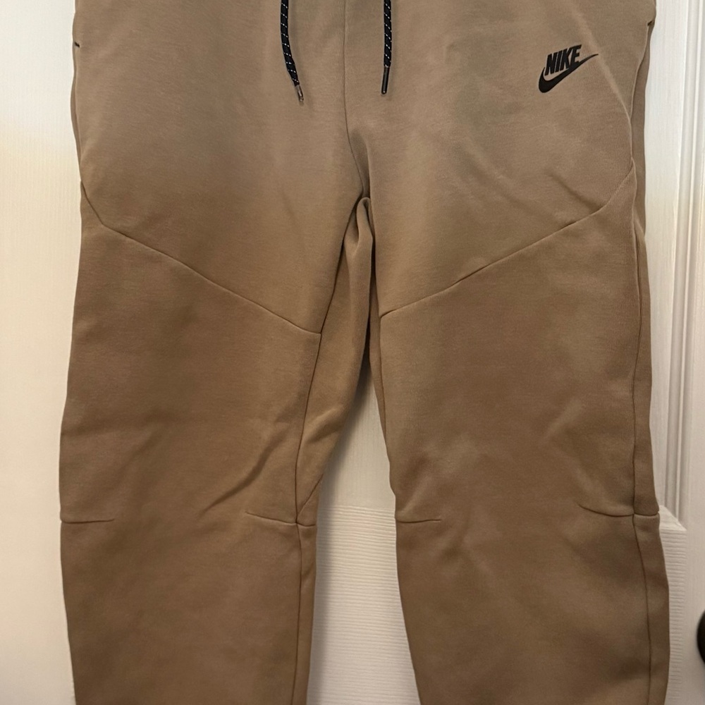 Nike Beige Sweatpants